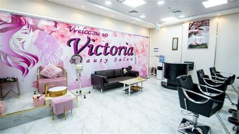 Ladies Beauty Salon in Motor City .